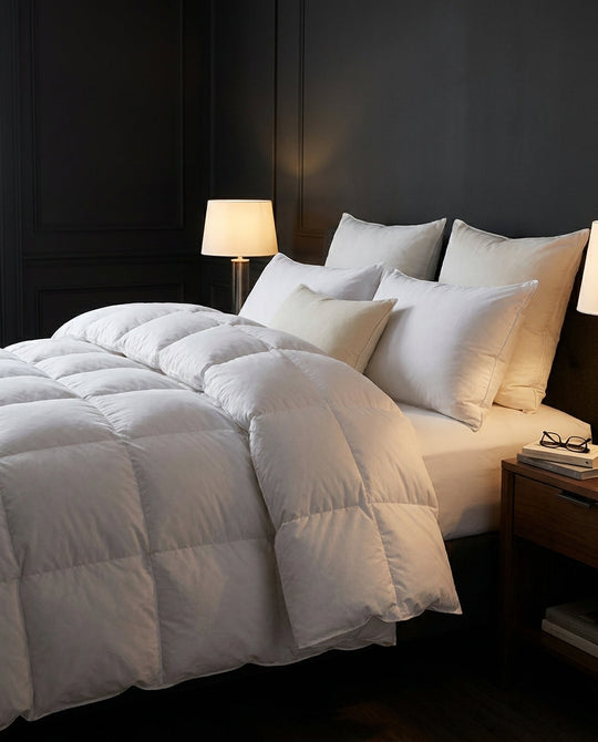 Couette en Duvet d'Oie Blanc 100% — Confort Premium Toutes Saisons - StudioSoie