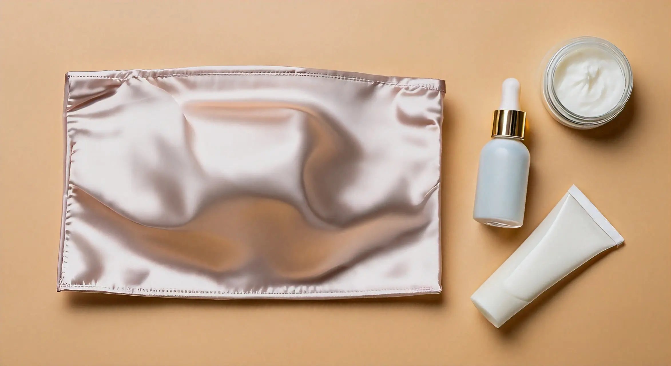 Les Secrets d'une Peau Parfaite avec le Visage Fin: Guide Complet StudioSoie