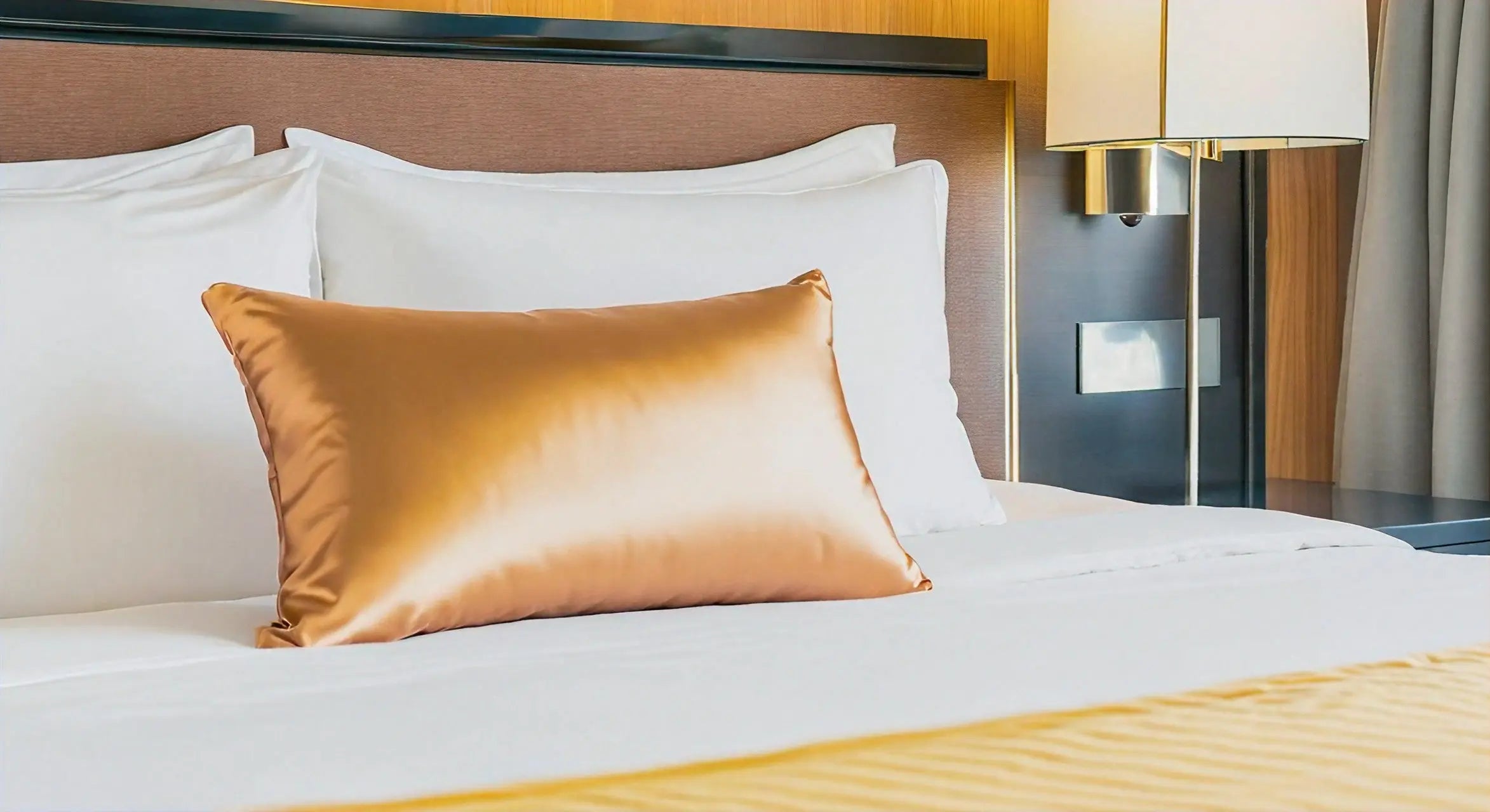 Les Bienfaits Incroyables d'un Oreiller en Soie pour un Sommeil de Qualité Supérieure StudioSoie