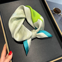 Écharpe - Foulard - Carré en Soie - Bandana