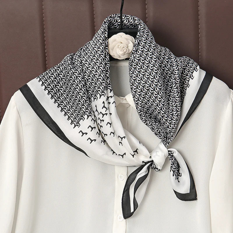 Foulard en Satin - 2026 - StudioSoie