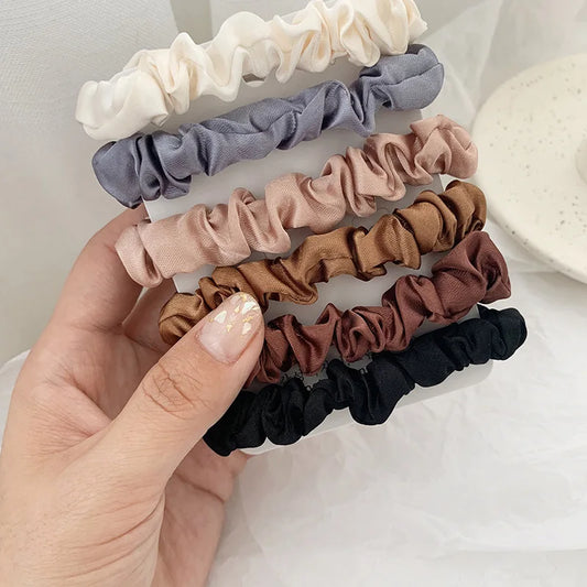 Confezione da 6 scrunchies in raso