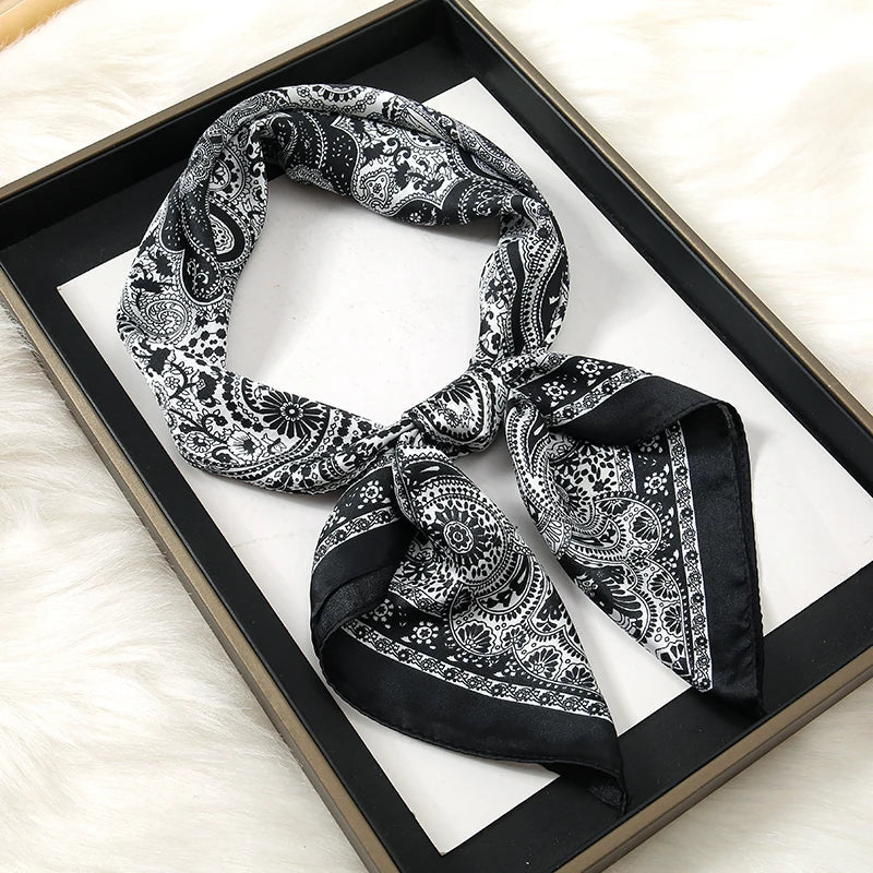 Foulard en Satin - 2026 - StudioSoie