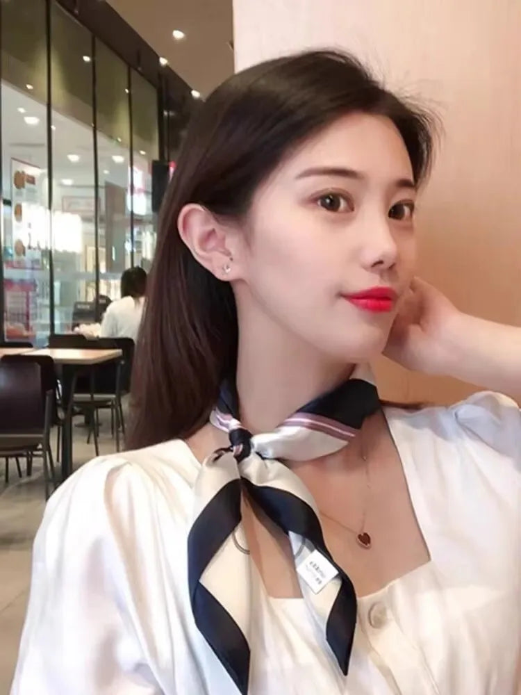 Foulard Carré en Soie Naturelle 65 cm - Accessoire Luxe 100% Soie de Mûrier