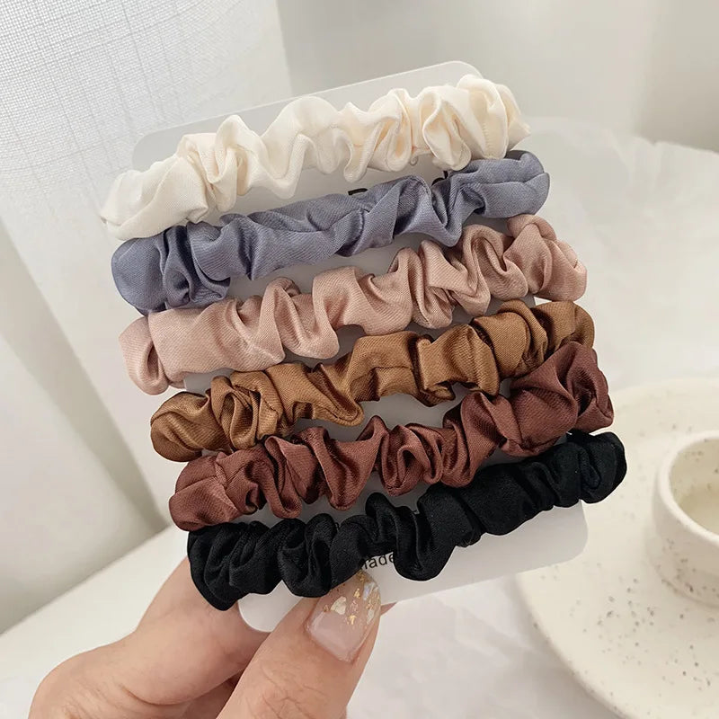 Confezione da 6 scrunchies in raso