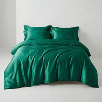 Rúmsett í satinglæði