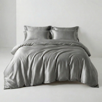 Rúmsett í satinglæði