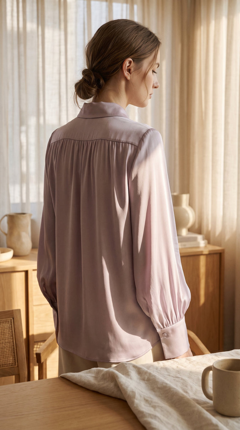 Chemise ample en soie de mûrier 19 momme – visuel 3 – StudioSoie