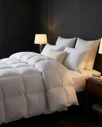 Couette en Duvet d'Oie Blanc 100% — Confort Premium Toutes Saisons - StudioSoie