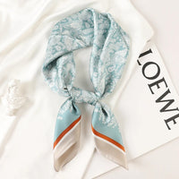 Foulard en Satin de Soie Luxueux - StudioSoie